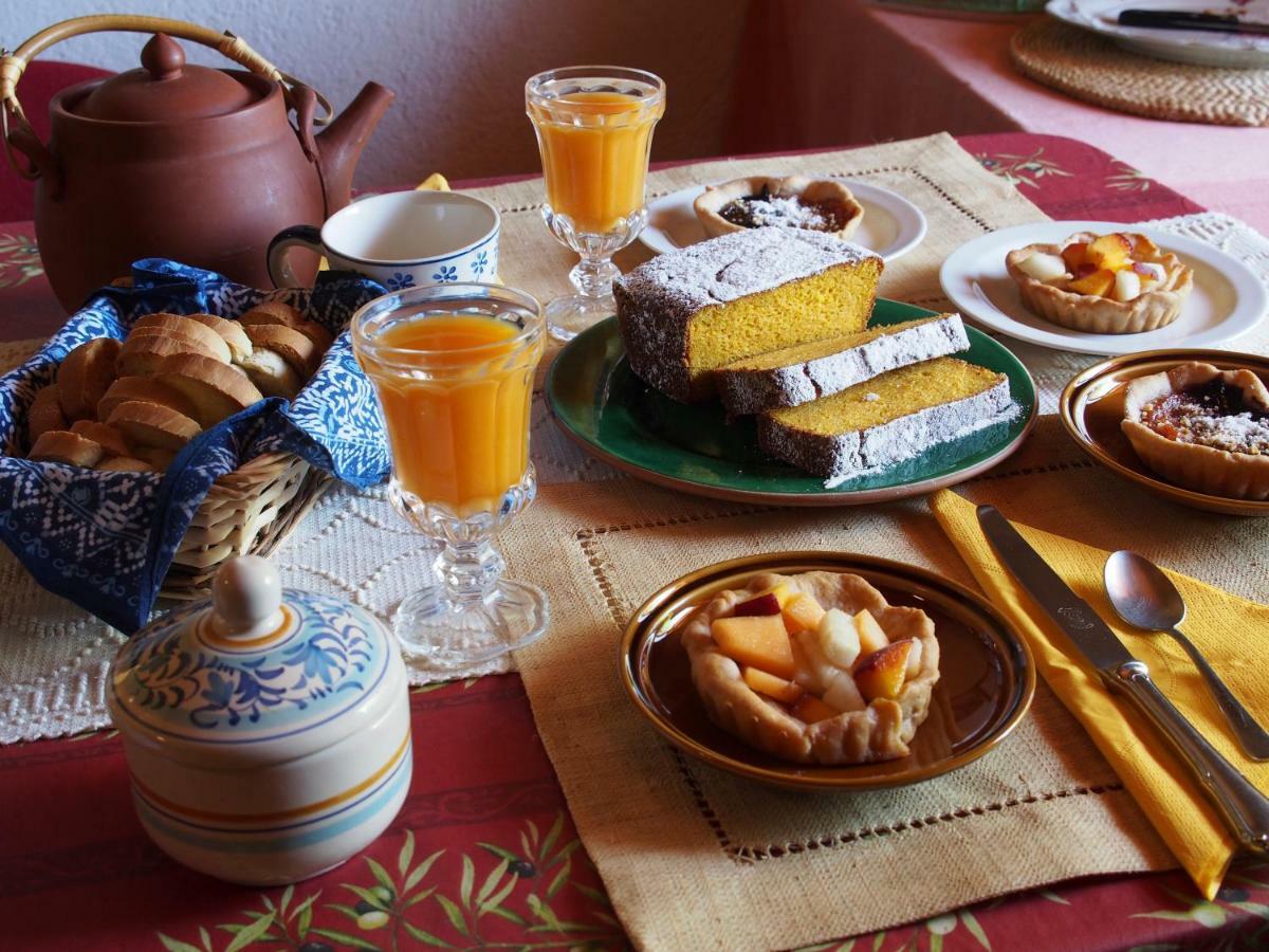 Bed and Breakfast Casa La Valle, Gubbio, Frazione Santa Cristina Экстерьер фото
